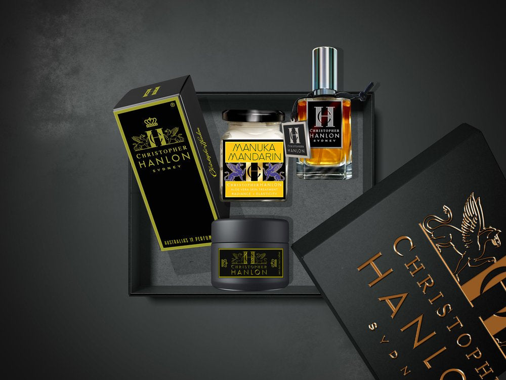 WOMEN ANTI ÂGE SKINCARE + PERFUME | Normal + Norm - Dry luxury gift set by CHRISTOPHER HANLON.
