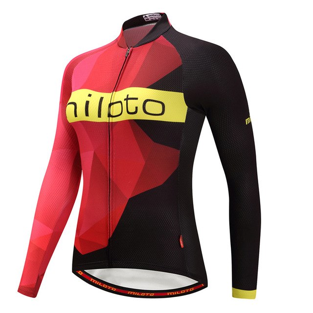 Women Long Sleeve Thermal Fleece Cycling Clothing in red and black with full zipper for cycling.
