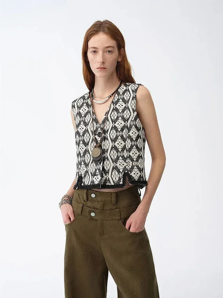 "Venice" Classical simple silhouette Italian imported jacquard ethnic style V-neck vest - Modz Designs