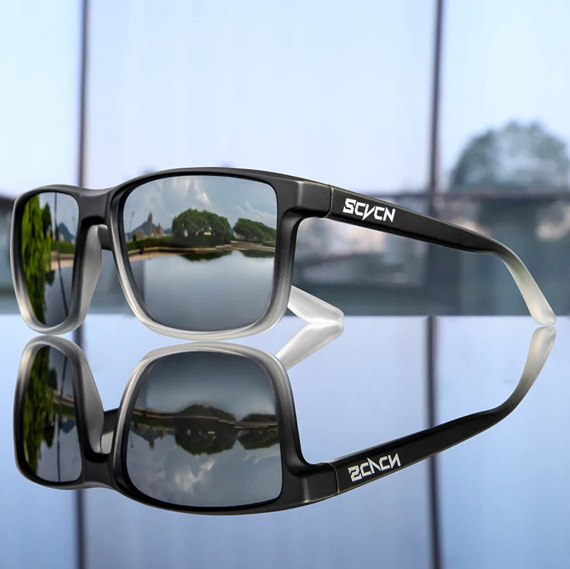 Polarized Unisex Sunglasses ideal for the golf course.